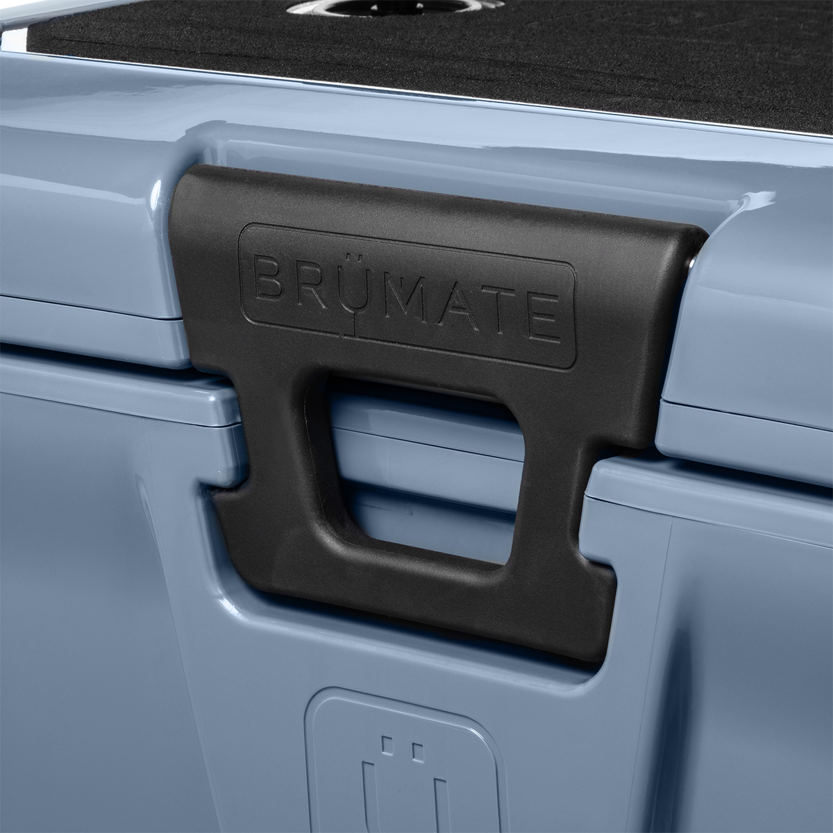 brutank-20qt-q9 BruTank-20-Denim-Latch.png